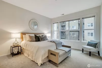 10045 NE 1st Street #521, Bellevue, WA 98004 - Photo 9