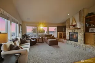 809 Driftwood Pl, Edmonds, WA 98020 - Photo 7