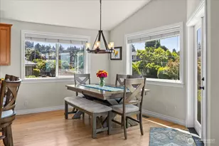 809 Driftwood Pl, Edmonds, WA 98020 - Photo 15