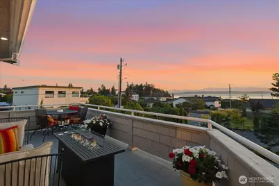 809 Driftwood Place, Edmonds, WA 98020 - Photo 21