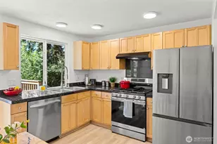 12627 NE 157th St, Woodinville, WA 98072 - Photo 13