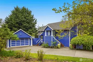 9602 NE 35th Pl, Clyde Hill, WA 98004 - Photo 1