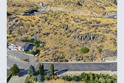 137 Long Drive, Chelan, WA 98816 - Photo 3