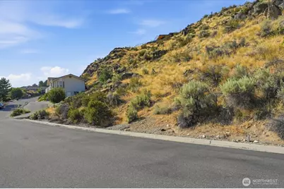137 Long Drive, Chelan, WA 98816 - Photo 5
