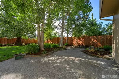 3408 F Avenue, Anacortes, WA 98221 - Photo 35