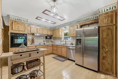 1889 Lake Drive, Camano Island, WA 98282 - Photo 9