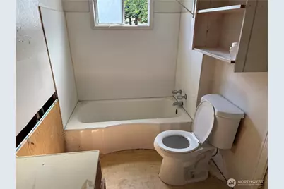 915 Greenleaf Avenue, Burlington, WA 98233 - Photo 15