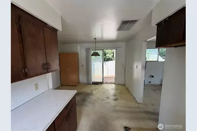 915 Greenleaf Avenue, Burlington, WA 98233 - Photo 9