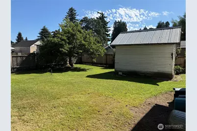 915 Greenleaf Avenue, Burlington, WA 98233 - Photo 21