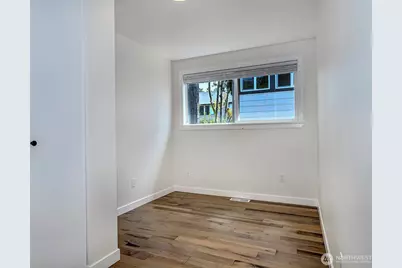 3806 35th Avenue W #Unit 1, Seattle, WA 98199 - Photo 11