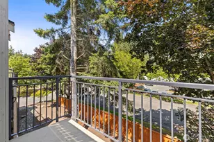 12511 SE 41st Pl, Bellevue, WA 98006 - Photo 21