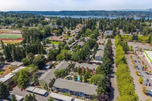 12511 SE 41st Pl, Bellevue, WA 98006 - Photo 29
