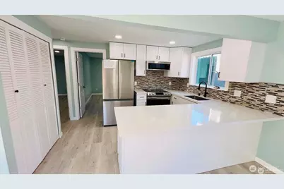 9040 17th Avenue SW, Seattle, WA 98106 - Photo 19
