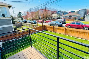 9040 17th Ave SW, Seattle, WA 98106 - Photo 5