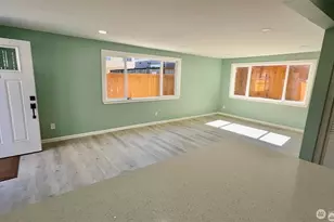 9040 17th Ave SW, Seattle, WA 98106 - Photo 17