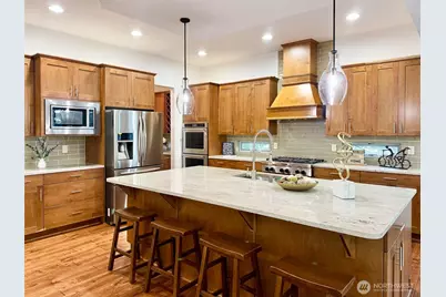 1939 213th Court SE, Sammamish, WA 98075 - Photo 13