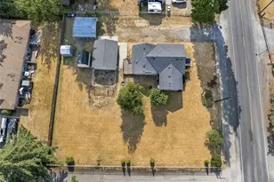 11204 122nd St E, Puyallup, WA 98374 - Photo 5
