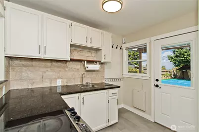 3228 SW 97th Street, Seattle, WA 98126 - Photo 11
