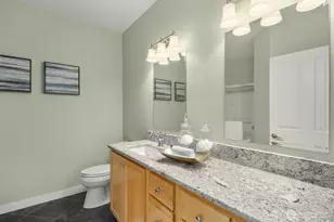 22675 NE Alder Crest Dr, Redmond, WA 98053 - Photo 23