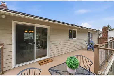 22703 38th Avenue W, Mountlake Terrace, WA 98043 - Photo 11