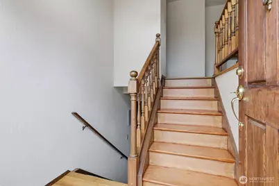 22703 38th Avenue W, Mountlake Terrace, WA 98043 - Photo 3