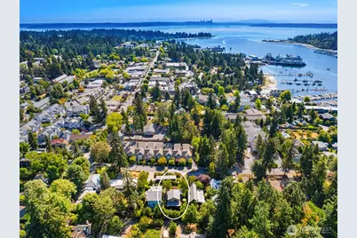 175 Wood Avenue SW, Bainbridge Island, WA 98110 - Photo 31