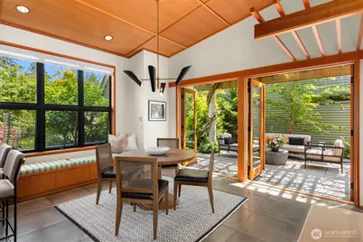 175 Wood Avenue SW, Bainbridge Island, WA 98110 - Photo 5