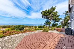 2342 Seaview Dr, Port Townsend, WA 98368 - Photo 13