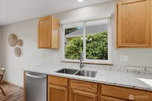 17021 SE 18th St, Vancouver, WA 98683 - Photo 11