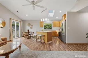17021 SE 18th St, Vancouver, WA 98683 - Photo 9