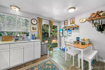 2210 Wilson Avenue, Bellingham, WA 98225 - Photo 15