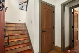 371 W Olympic Pl, Seattle, WA 98119 - Photo 35