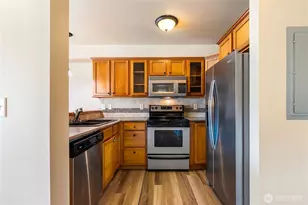 690 32nd St, Bellingham, WA 98225 - Photo 7