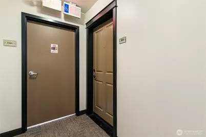 690 32nd Street #B301, Bellingham, WA 98225 - Photo 3