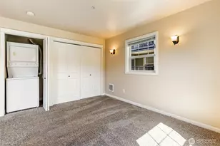 690 32nd St, Bellingham, WA 98225 - Photo 15