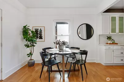 516 W Howe Street, Seattle, WA 98119 - Photo 7