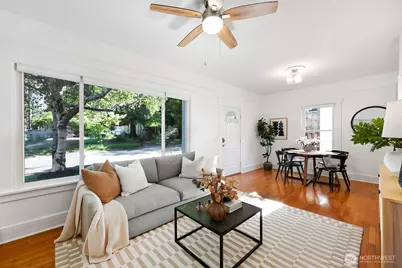 516 W Howe Street, Seattle, WA 98119 - Photo 3