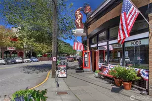 516 W Howe St, Seattle, WA 98119 - Photo 27