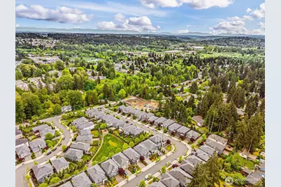 19817 11th Drive SE, Bothell, WA 98012 - Photo 39