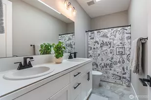 7219 Myers Rd E, Bonney Lake, WA 98391 - Photo 23