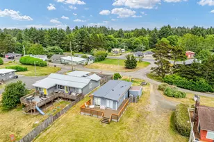 13301 North Pl, Long Beach, WA 98631 - Photo 3