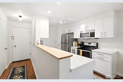 5630 200th Street SW #B306, Lynnwood, WA 98036 - Photo 7