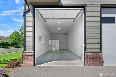 2203 Mercedes Drive #5, Lynden, WA 98264 - Photo 5