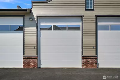 2203 Mercedes Drive #5, Lynden, WA 98264 - Photo 3