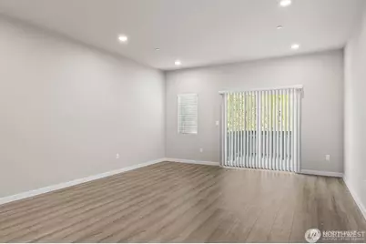 14925 44th Avenue W #B2, Lynnwood, WA 98087 - Photo 3