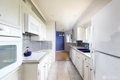 441 E Hillcrest Drive, Port Angeles, WA 98362 - Photo 9