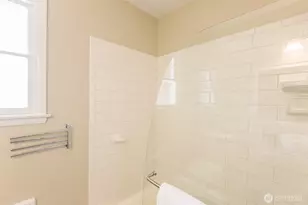 441 E Hillcrest Dr, Port Angeles, WA 98362 - Photo 17