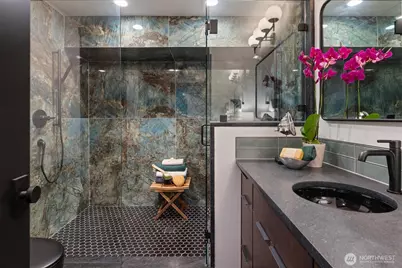 11213 Arroyo Beach Place SW, Seattle, WA 98146 - Photo 33