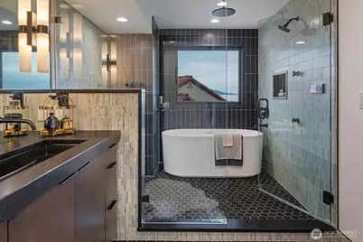 11213 Arroyo Beach Place SW, Seattle, WA 98146 - Photo 27