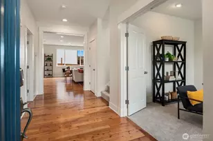 4404 219th St SE, Bothell, WA 98021 - Photo 3
